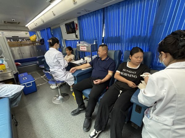 联华证券 歙县新溪口乡：热血传递爱心，奉献彰显担当_大皖新闻 | 安徽网